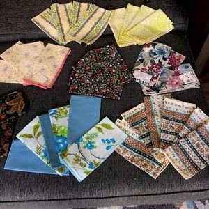 HUGE SALE -FOLDING NAPKINS FOR DINNING